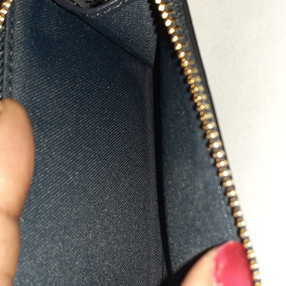 COACH DK BLUE LEATHER TRIFOLD WALLET NWOT - Picture 5 of 10